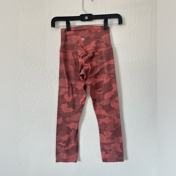 Lululemon Align Crop *21"
Heritage 365 Camo Brier Rose Multi Sz 2 - Picture 11 of 11